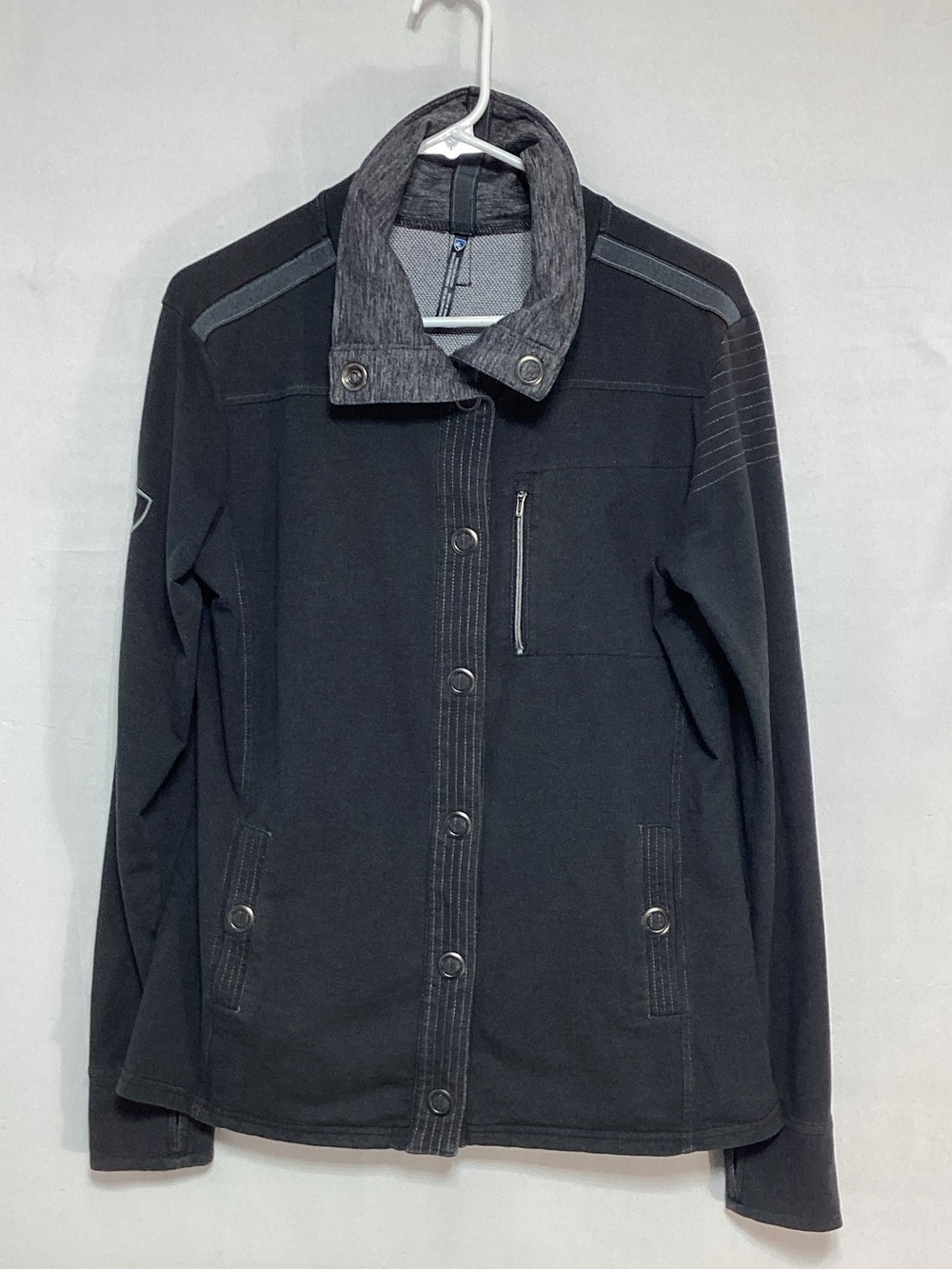 Kuhl Large Grayish Black Lightweight Button-Front Jacket with Contrast Collar